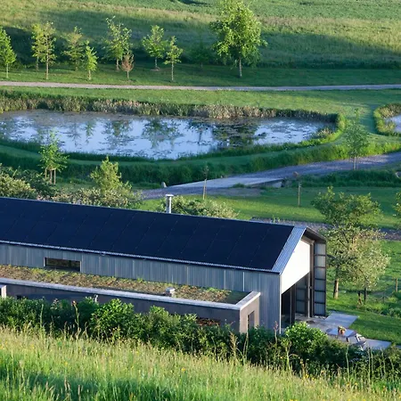 10 Etangs, Nature Et Architecture, 6-8p Tatil Evi *