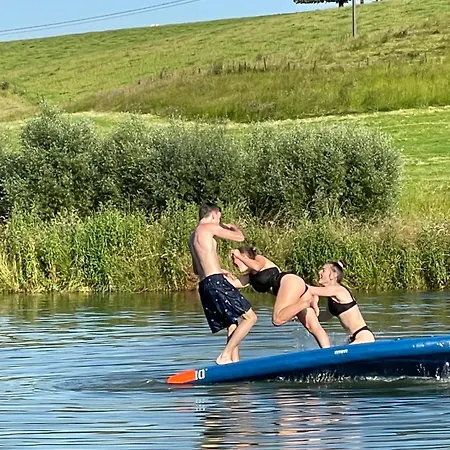 Сasa de vacaciones 10 étangs, Nature Et Architecture, 6-8p Florennes